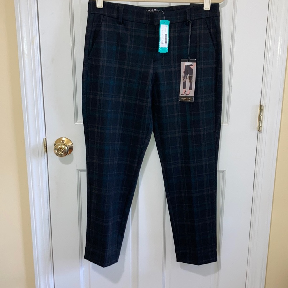 Size 10 petite/30 Liverpool straight leg printed ponte knit pant from Stitchfix.